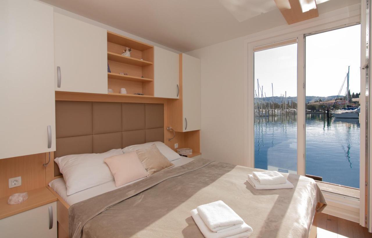 Eldamar Floating House Portoroz Apartment Exterior foto